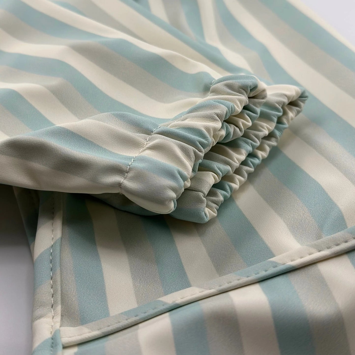 Babero Manga larga Vertical Stripes Nenina & Co