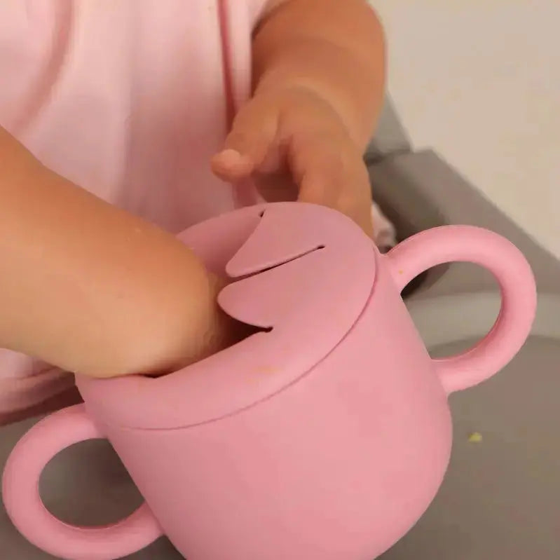 Kit Deluxe Babero + Vajilla BLW Pink 9 Piezas de Silicona orgánica con ventosas Nenina & Co