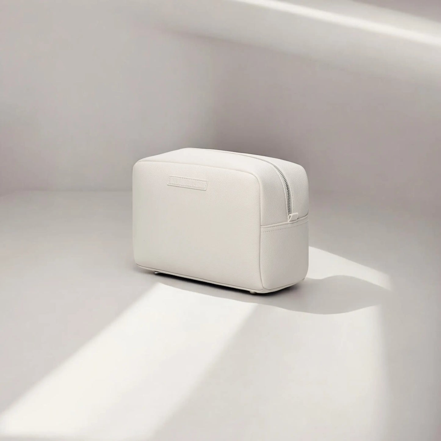 Pack Nacimiento Portadocumentos + Neceser Bebé Eco piel MIREM By Nenina & Co Dusty Beige