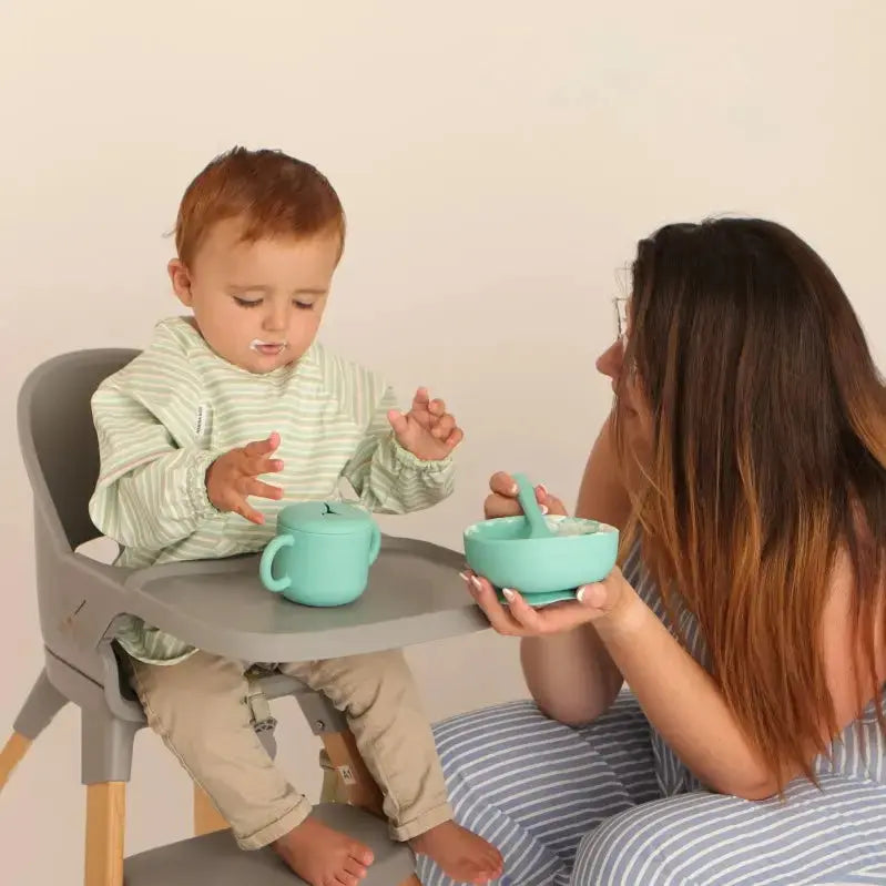 Kit Deluxe Vajilla + Babero BLW Turquesa 9 Piezas de Silicona orgánica con ventosas Nenina & Co