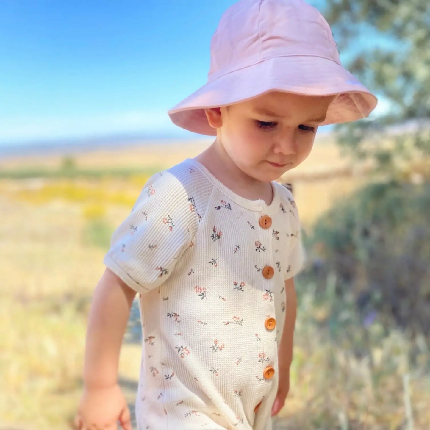 Gorro para el Sol Rosa Nenina & Co - Hecho de Algodón Orgánico | Protección Solar y Estilo 