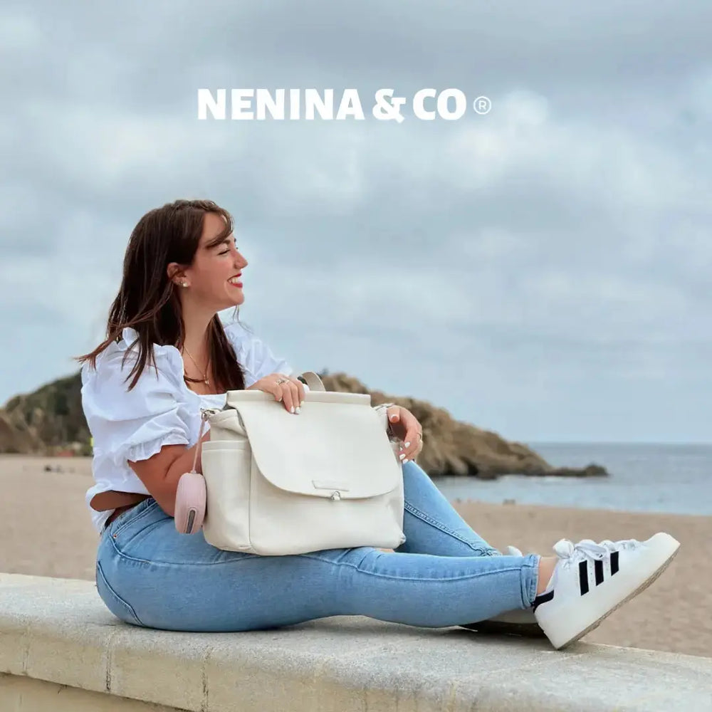 
                  
                    Kit Nacimiento - Bolso Maternal + Cambiador + Neceser + Portadocumento + Guardachupete Mirem By Nenina & Co 
                  
                