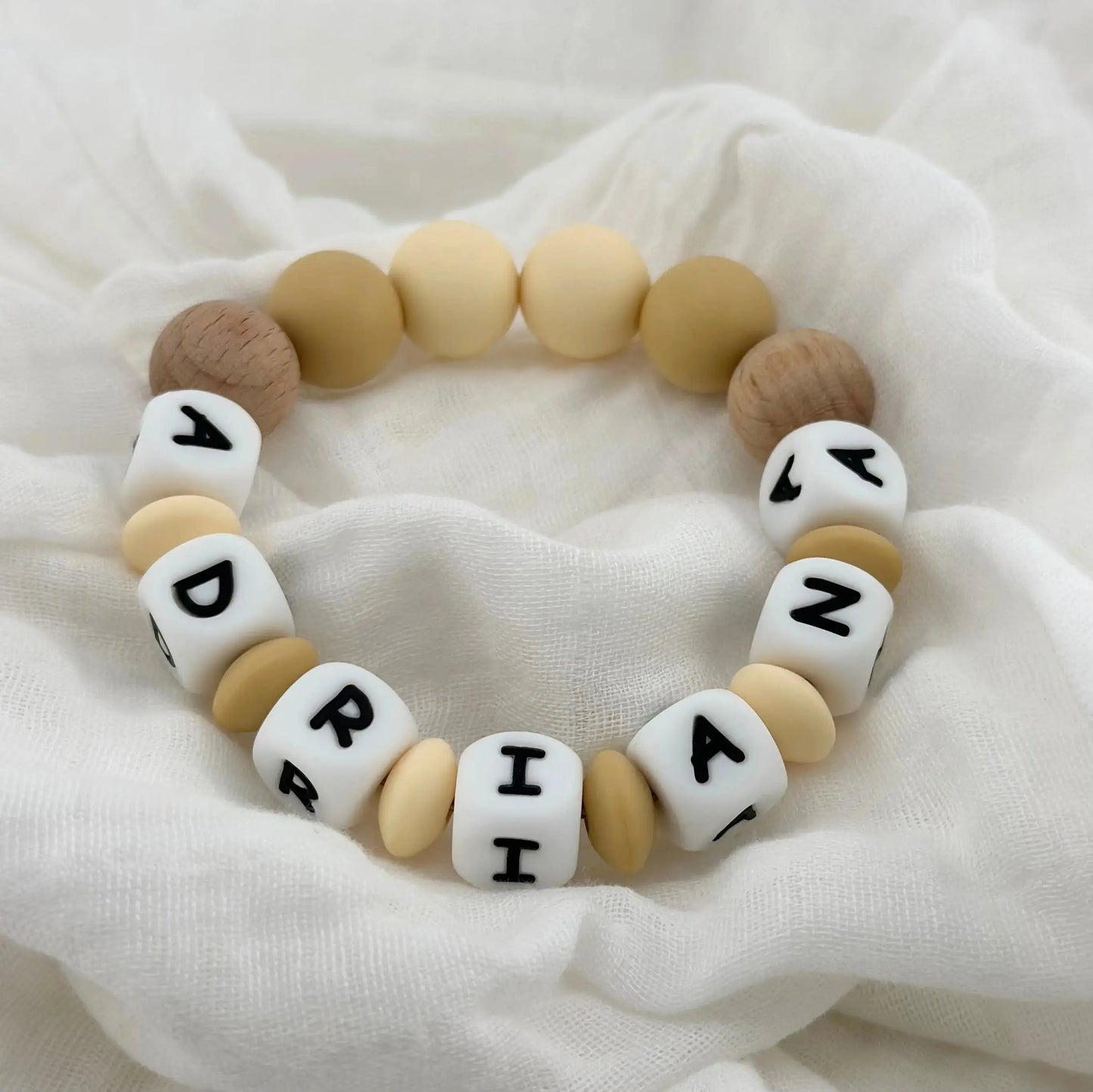 Mordedor Personalizado con Nombre en Silicona Orgánica | Nenina & Co 