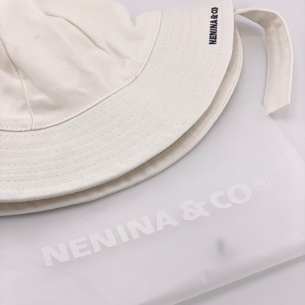 
                  
                    Cappello Nenina &amp; Co Bianco 100% Cotone
                  
                