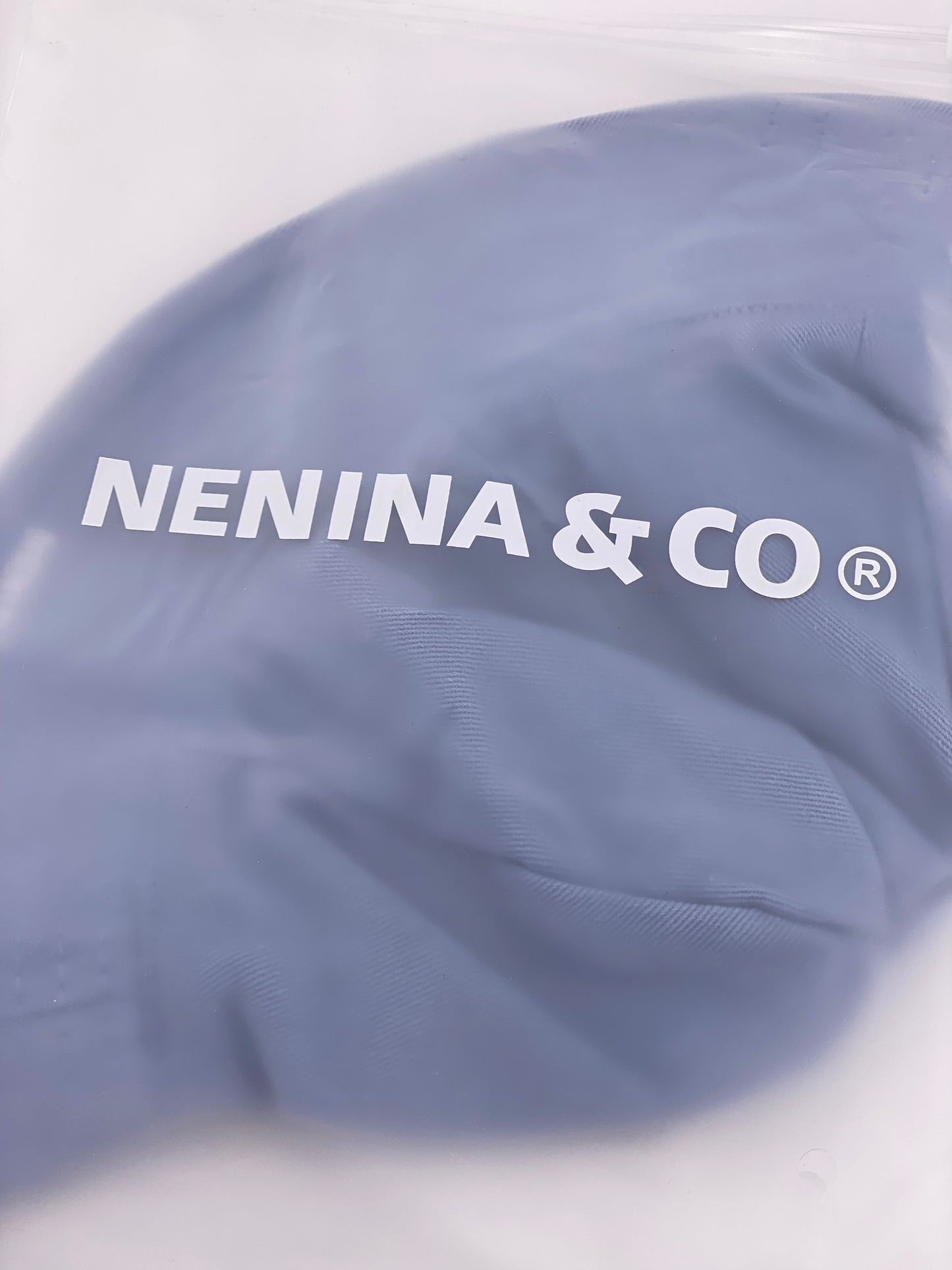
                  
                    Gorro Blue Nenina & Co 100 % Algodón
                  
                