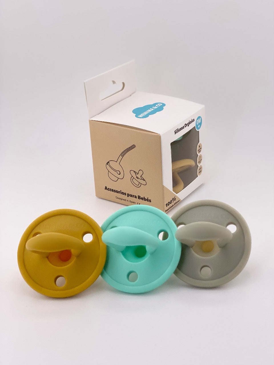 
                  
                    Kit 3 chupetas Nenina &amp; Co
                  
                