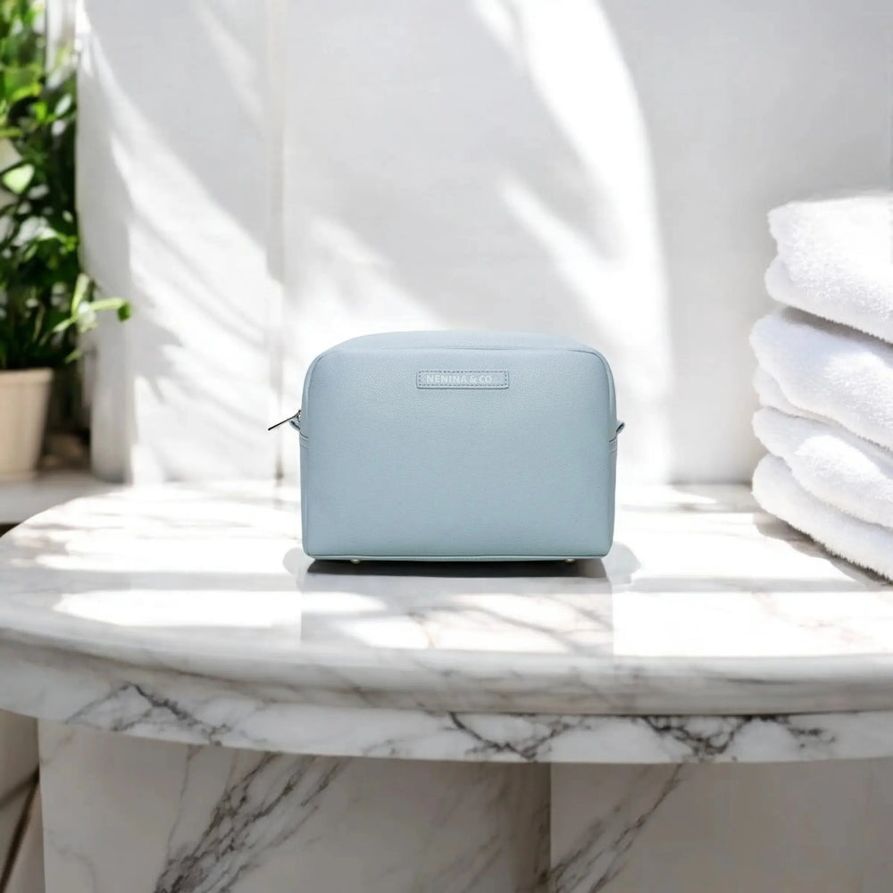
                  
                    Neceser Bebé Eco piel MIREM By Nenina & Co Dusty Blue 
                  
                