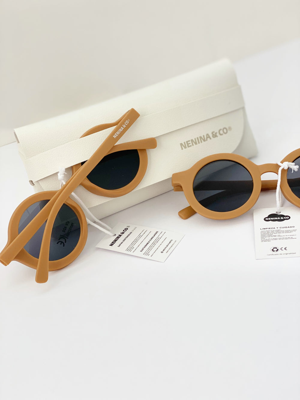 Óculos de sol manga sustentável para bebê Nenina & Co 