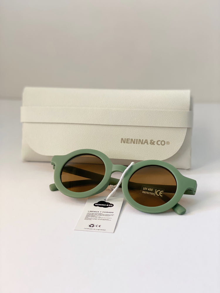 
                  
                    Óculos de sol verdes sustentáveis ​​para bebês Nenina &amp; Co 
                  
                
