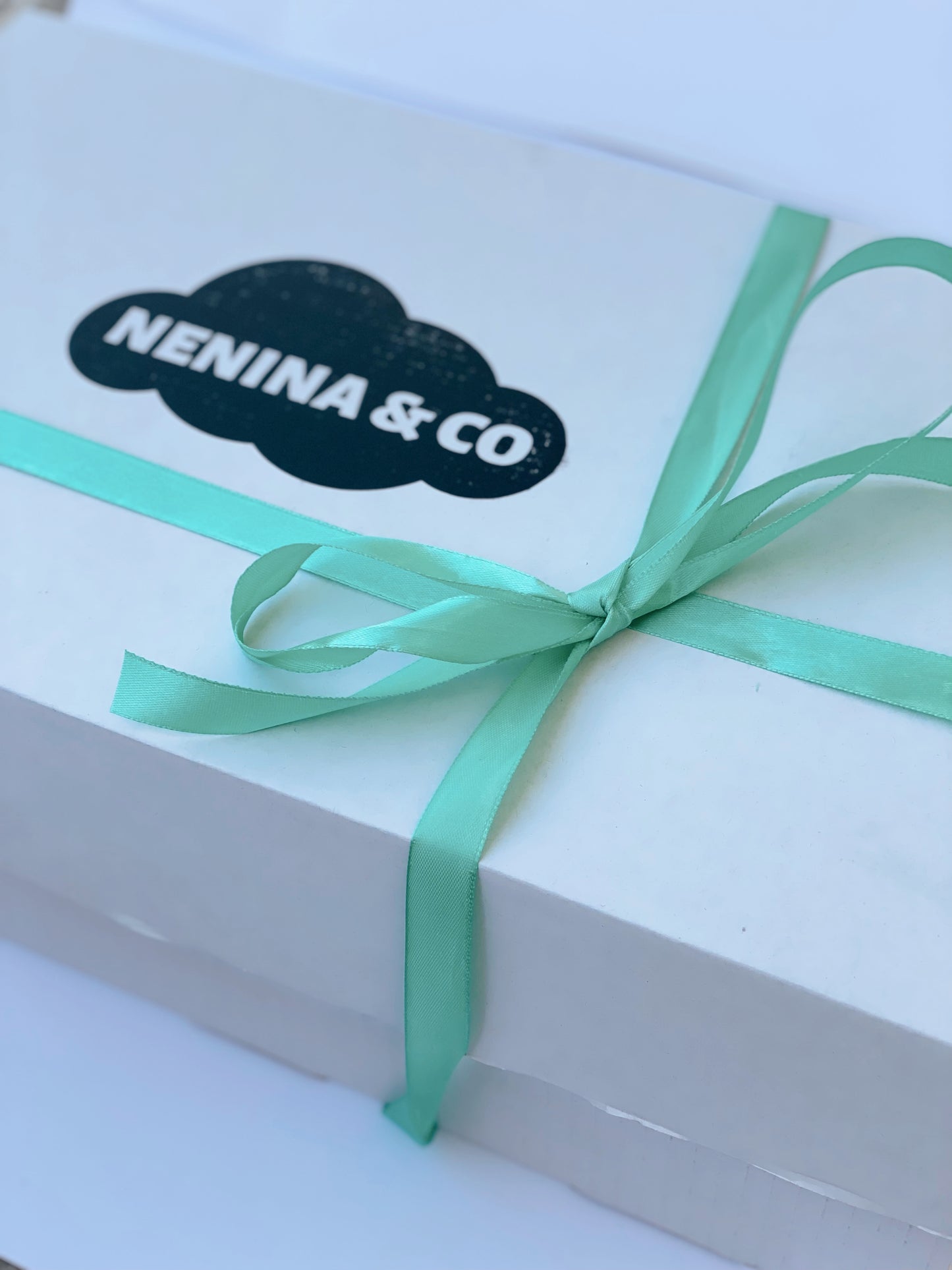 
                  
                    GIFT BOX 3 Nenina & Co
                  
                